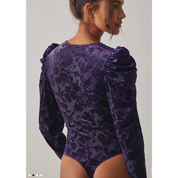 NWT - Free People - Magic Hour Velvet Bodysuit - Picture 3 of 4